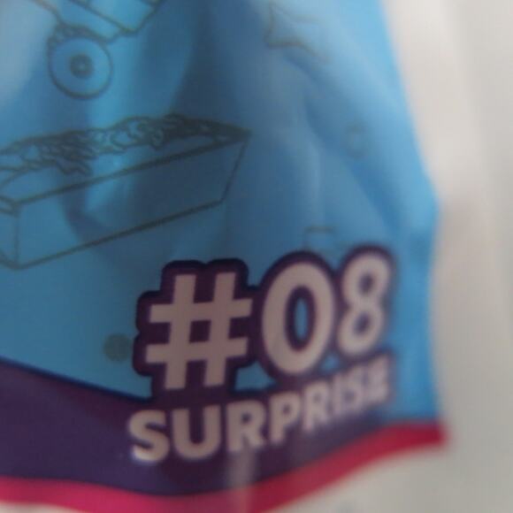 SONIC DRIVE IN WACKY PACK Mini Brands #08 Visor New/Unopened Toys Collectible - Picture 2 of 5